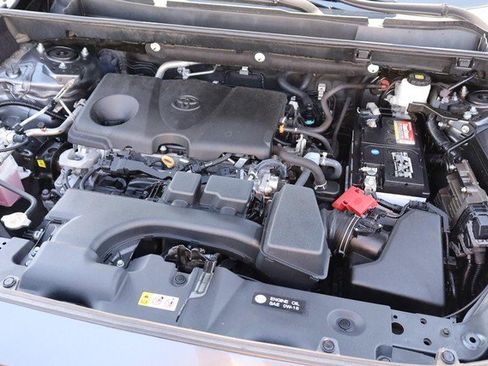 Used 2023 Toyota RAV4 XLE FWD image 26