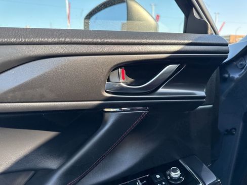 Used 2021 MAZDA CX-9 Carbon Edition FWD image 11