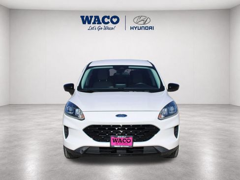 Used 2021 Ford Escape SE w/ SE Sport Appearance Package FWD image 2
