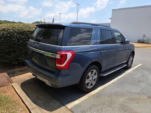 Used 2019 Ford Expedition XLT w/ Equipment Group 202A RWD image 11