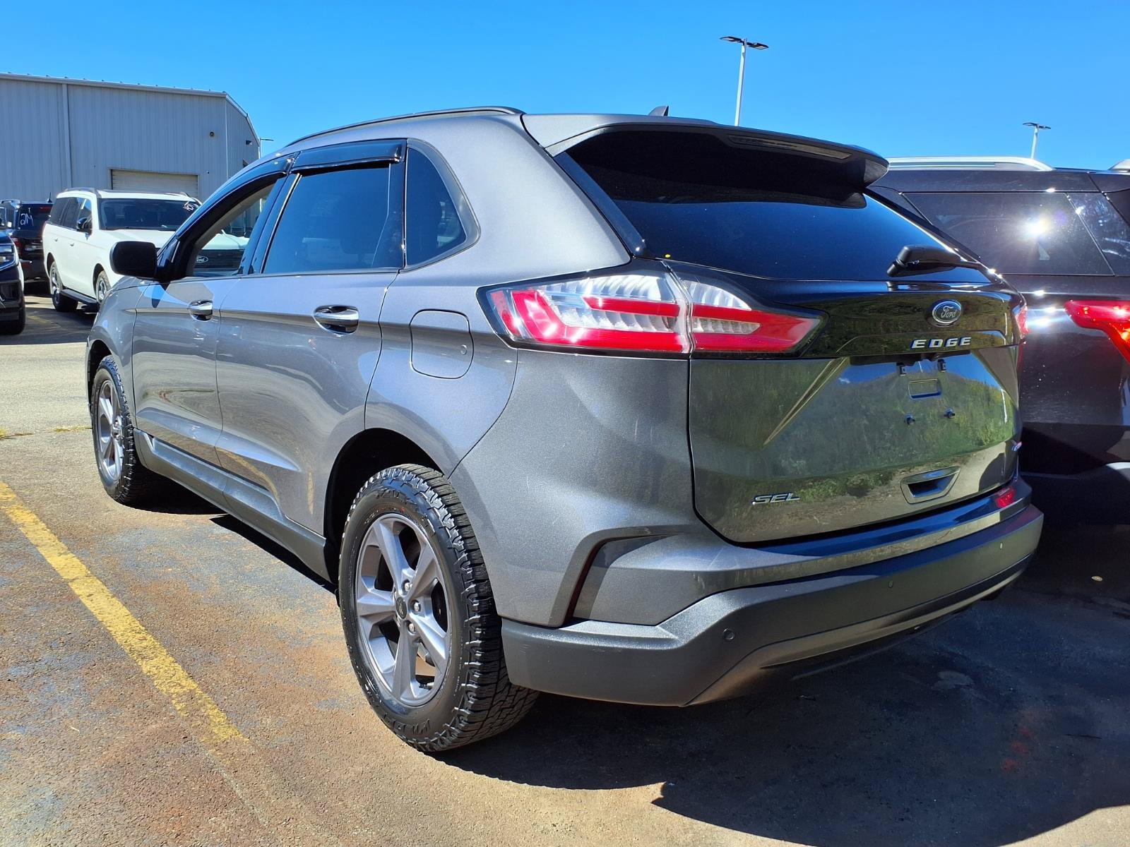 Certified 2024 Ford Edge SEL w/ Sport Appearance Package AWD/4WD image 4