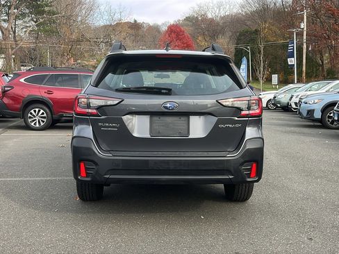 Used 2021 Subaru Outback 2.5i image 6