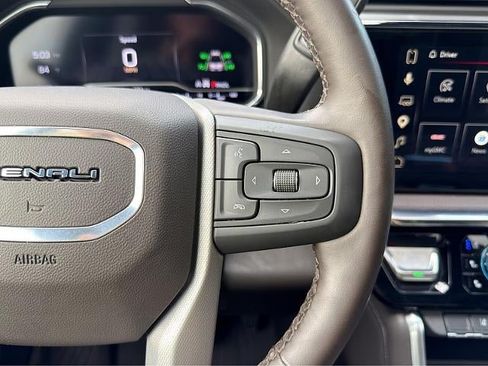Used 2024 GMC Sierra 2500 Denali w/ Denali Reserve Package AWD/4WD image 53