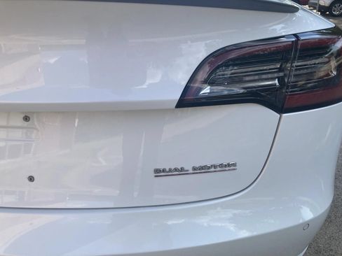 Used 2018 Tesla Model 3 Long Range AWD/4WD image 26