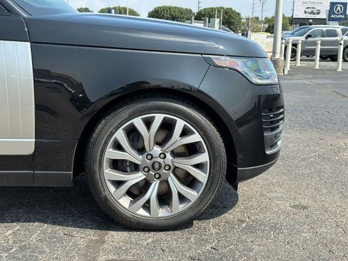 Used 2019 Land Rover Range Rover HSE AWD/4WD image 16