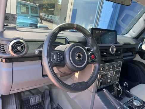 Used 2025 INEOS Grenadier AWD/4WD image 10
