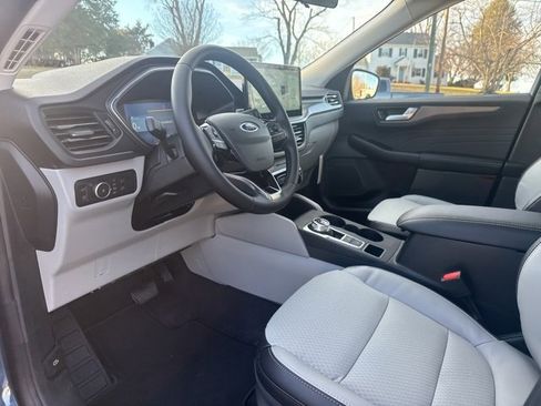 New 2026 Ford Escape Base image 8