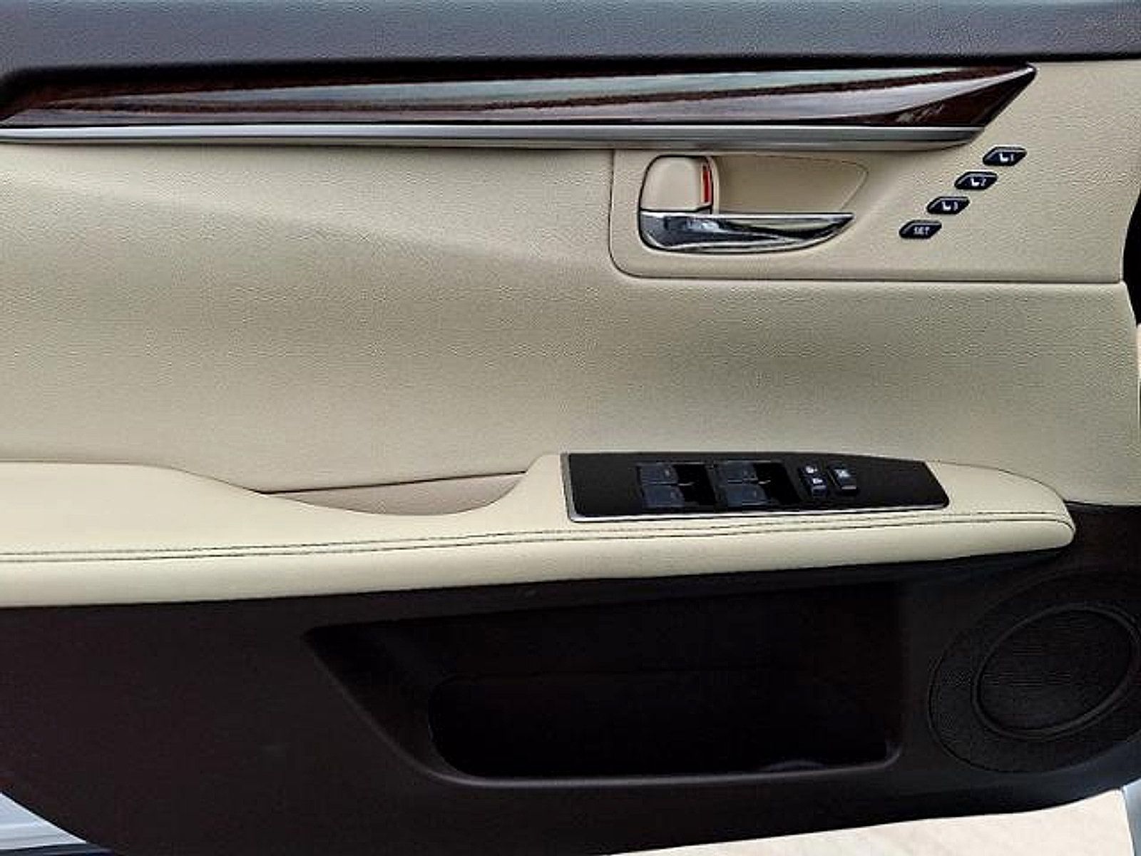 Used 2017 Lexus ES 350 FWD image 10