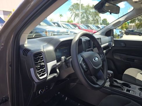 Used 2025 Ford Ranger XL RWD image 10