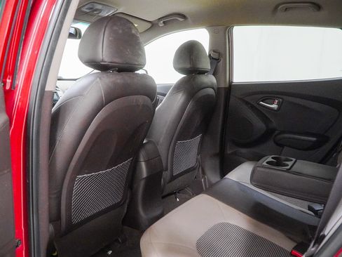 Used 2012 Hyundai Tucson GLS FWD image 34
