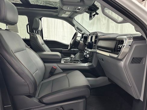 Used 2025 Ford F150 Lariat w/ Equipment Group 501A Mid image 61