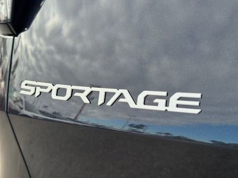 New 2026 Kia Sportage EX image 8