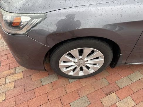 Used 2015 Honda Accord EX-L image 2