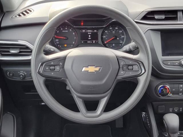 Used 2023 Chevrolet TrailBlazer LT FWD image 30