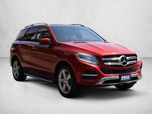 Used 2016 Mercedes-Benz GLE 350 4MATIC w/ Parking Assist Package image 4