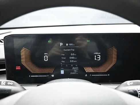 Used 2025 Kia K5 LXS image 19