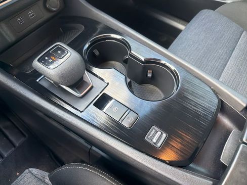 Certified 2023 Nissan Rogue SV image 37