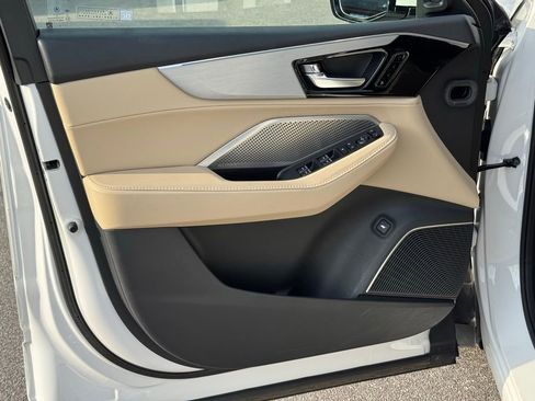 Used 2023 Acura MDX FWD w/ Technology Package image 29