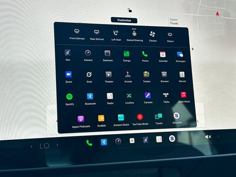 Used 2023 Tesla Model 3 Standard Range image 23