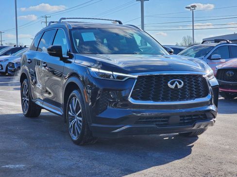 Used 2023 INFINITI QX60 Sensory w/ Cargo Package image 4