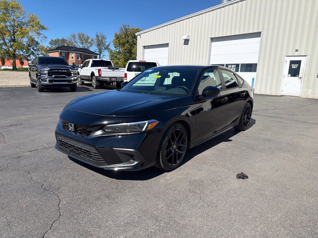 Certified 2024 Honda Civic Sport image 3