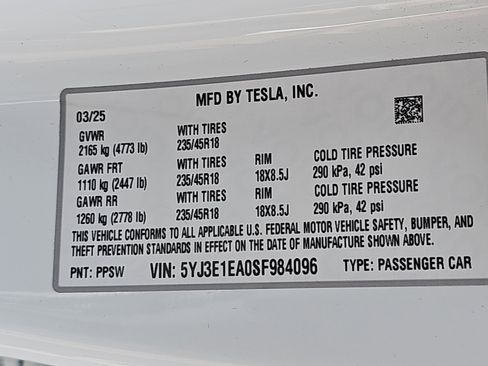 Used 2025 Tesla Model 3 Long Range image 32