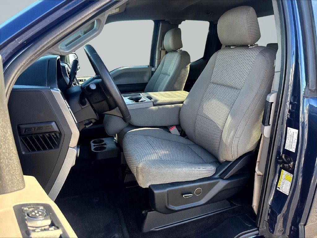 Used 2016 Ford F150 XLT w/ Equipment Group 301A Mid RWD image 26