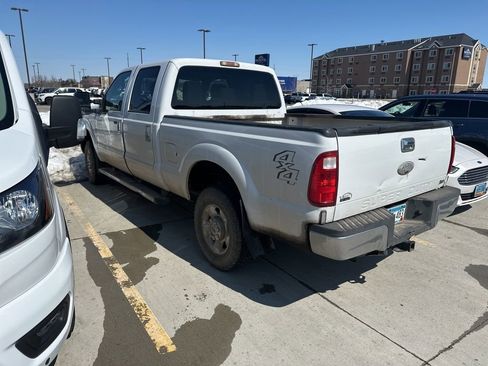 Used 2011 Ford F250 XLT w/ XLT Premium Pkg image 5