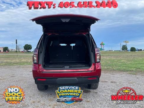 Used 2024 Chevrolet Suburban RST w/ Luxury Package AWD/4WD image 7