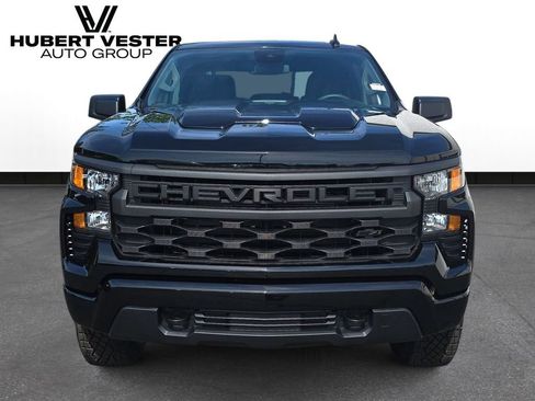 New 2026 Chevrolet Silverado 1500 Custom Trail Boss w/ Midnight Edition AWD/4WD image 3