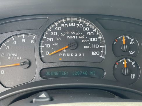 Used 2006 Chevrolet Silverado 2500 LS RWD image 13
