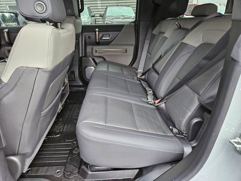 Used 2025 GMC Hummer EV 2X image 15