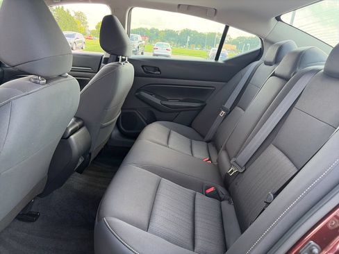Used 2024 Nissan Altima 2.5 SV w/ SV Premium Package FWD image 26