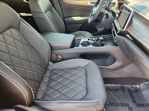 New 2026 Volkswagen Atlas SEL Premium R-Line AWD/4WD image 5