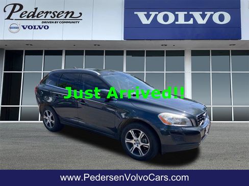 Used 2011 Volvo XC60 T6 AWD/4WD image 1