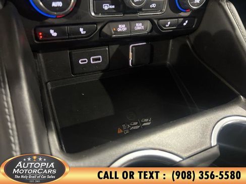 Used 2023 Chevrolet Suburban LT AWD/4WD image 37