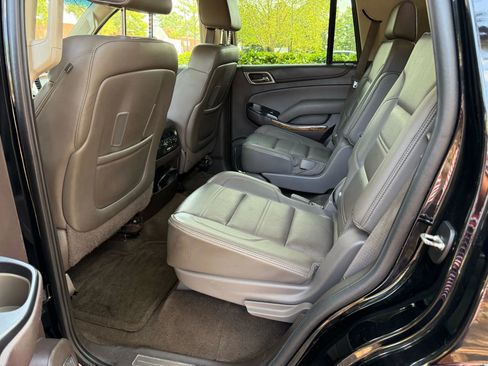 Used 2015 GMC Yukon Denali w/ Open Road Package AWD/4WD image 12