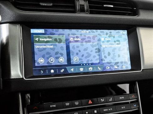 Used 2020 Jaguar XF Premium AWD/4WD image 15