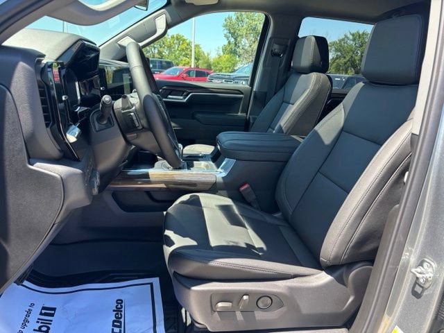 New 2026 Chevrolet Silverado 1500 RST w/ RST All Star Premium Package AWD/4WD image 19