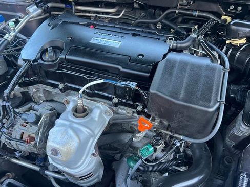 Used 2016 Honda Accord LX image 29