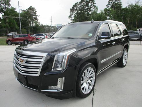 Used 2016 Cadillac Escalade Platinum image 33