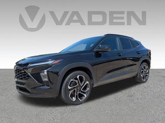 Certified 2024 Chevrolet Trax RS w/ Driver Confidence Package FWD video 2