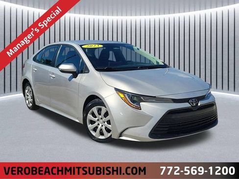 Used 2023 Toyota Corolla LE FWD image 1