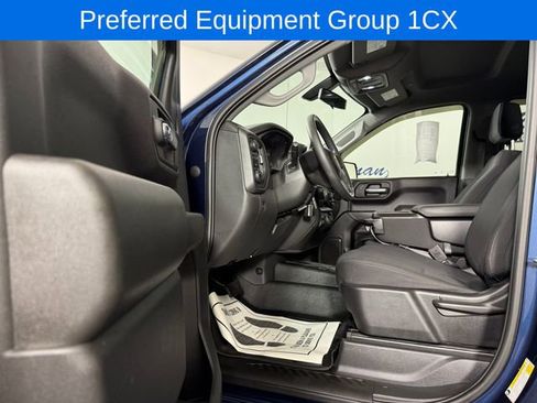 Used 2022 Chevrolet Silverado 1500 Custom AWD/4WD image 10