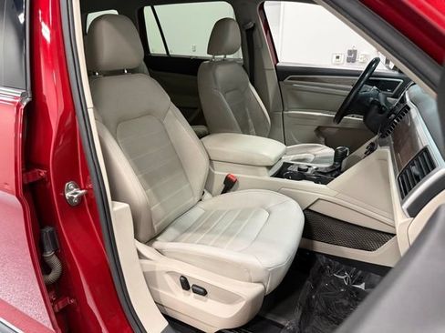 Used 2019 Volkswagen Atlas SEL Premium AWD/4WD image 42