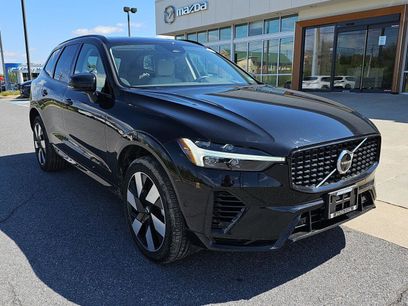 Used 2025 Volvo XC60 T8 Plus w/ Protection Package Premier