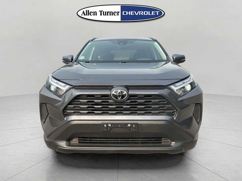 Used 2024 Toyota RAV4 XLE image 2