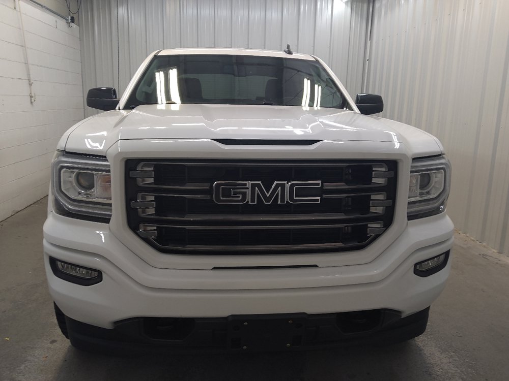 Used 2018 GMC Sierra 1500 SLT w/ All Terrain Package AWD/4WD image 14