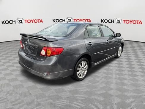 Used 2010 Toyota Corolla S image 7