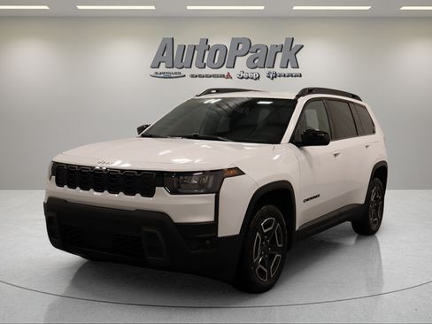 New 2026 Jeep Cherokee Laredo AWD/4WD image 6